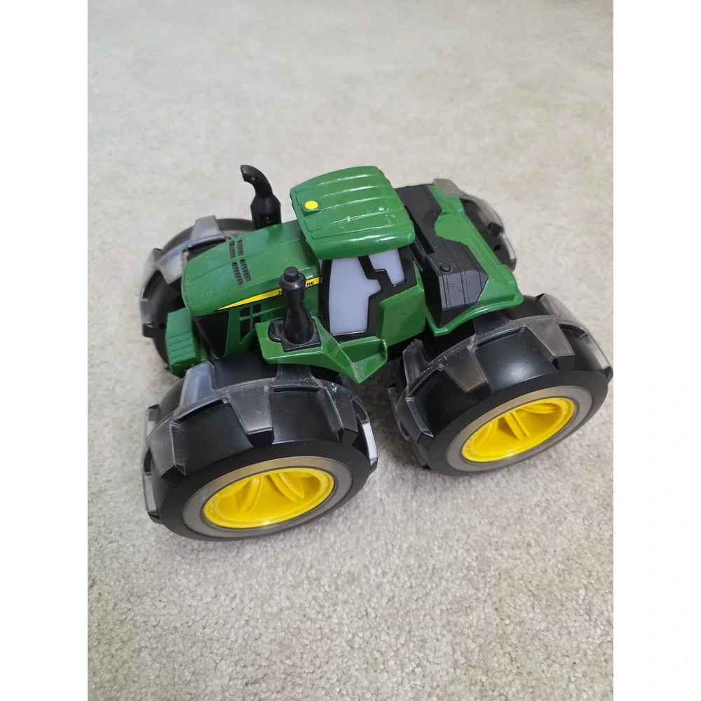 John Deere Monster Treads Lightning Wheels Toy Tractor Green Yellow
